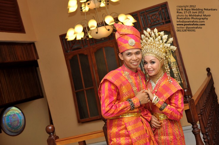 Foto Wedding Baju  Adat Pernikahan Melayu  di Pekanbaru  Riau 